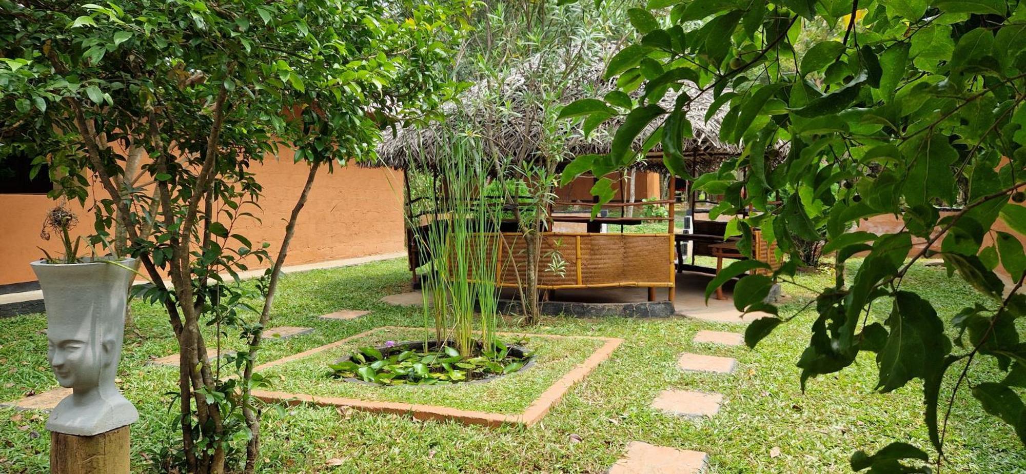 Hotel Niyagala Lodge Sigiriya Exterior foto